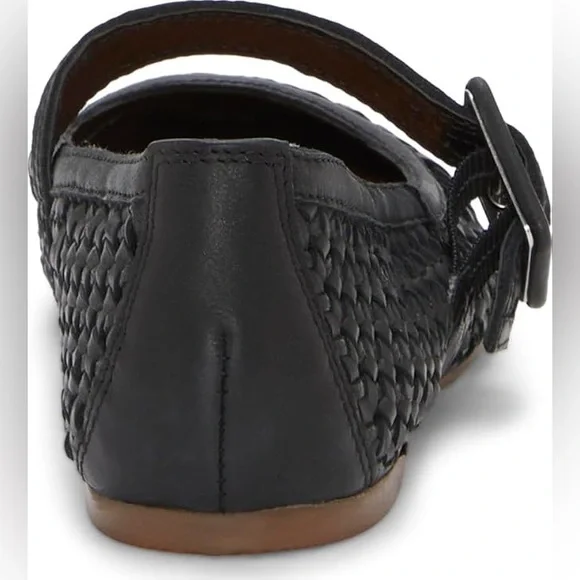 Lucky Brand
Millit Mary Jane Flats - Picture 4 of 10